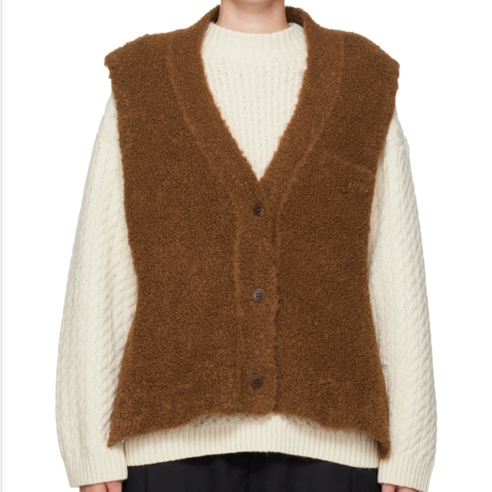 Cordera Vest